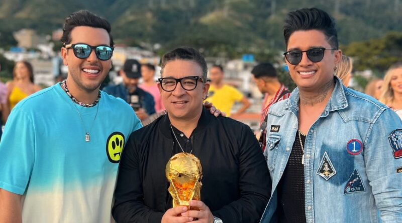 “Vamos al mundial” une a Víctor Muñoz Juan Miguel y Luis Leal