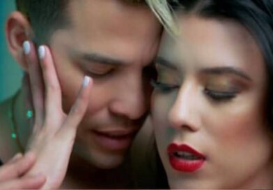 El cantante cubano Erick Lexi se enamoró "Como un perro"
