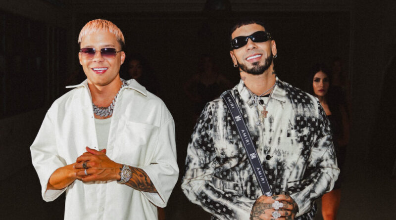 En un hito destacado para el género urbano Nio García y Anuel revelan su colaboración, “Oh Na Na”, producida con maestría por Yannc Full Harmony. Esta unión entre dos prominentes figuras del ámbito musical urbano promete captar la atención de la industria y el entusiasmo de los aficionados. “Oh Na Na” se erige como un himno a la sensualidad y al empoderamiento femenino. La composición, nacida de la creatividad de los propios intérpretes, lleva la firma y el estilo distintivo de ambos. Junto a la presentación del sencillo, se lanza su video musical, una producción visual que busca complementar y amplificar la energía de la canción. El video ha sido dirigido por el talentoso Truviews, para la casa productora, Conteni2 Media Group, asegurando una experiencia visual de primer nivel. Animamos a medios y seguidores a descubrir y disfrutar de este tema, que marca la confluencia de los talentos de Anuel y Nio García, y que está destinado a resonar en las listas de éxitos del género urbano. “Oh Na Na” ya está disponible en tu plataforma digital favorita.