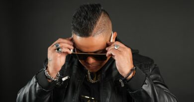 Christopher Rey estrena “Superiority”,un álbum variado de salsa, bachata y balada