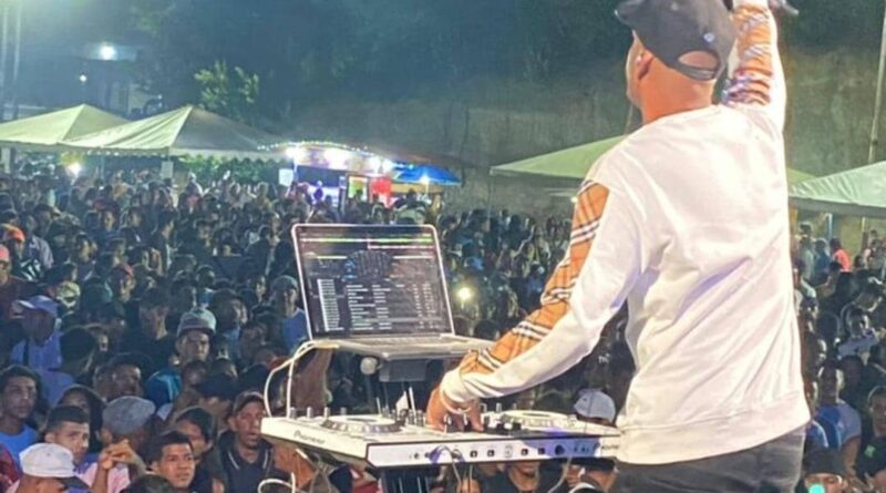 DJ JAVI HABLA SOBRE EL IMPACTO DE SU GREMIO EN EL RESCATE DE LA SALSA