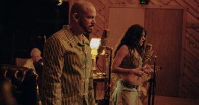 Residente y Jessi Reyez se unen en una sesión acústica y especial en El Encuentro