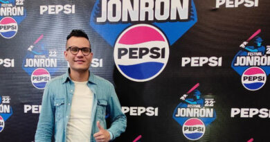 Diego Aguilera dijo presente en la alfombra azul del Jonrón Pepsi en su vigesimosegunda entrega