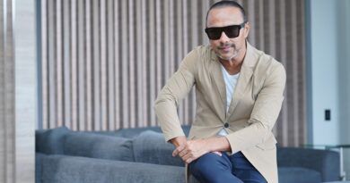 WILFRAN CASTILLO presenta su nuevo sencillo ‘LA FELICIDAD DEL MÚSICO’