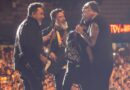 Molotov en el vive latino 2025 con la inesperada aparición de Tito Fuentes