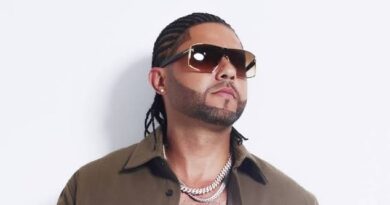 Tony Dize revive los sentimientos con “Un Tequila Más” su regreso musical tras 9 años de ausencia