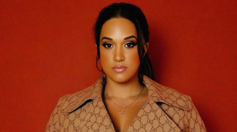 Angie Blue enciende la noche con EP Rompe la discoteka