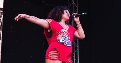 Francya Bendita la voz urbana que nace de la realidad y conquista con emoción