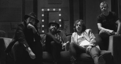 Loco de Corazón el esperado estreno de superlitio que abre camino a su próximo disco