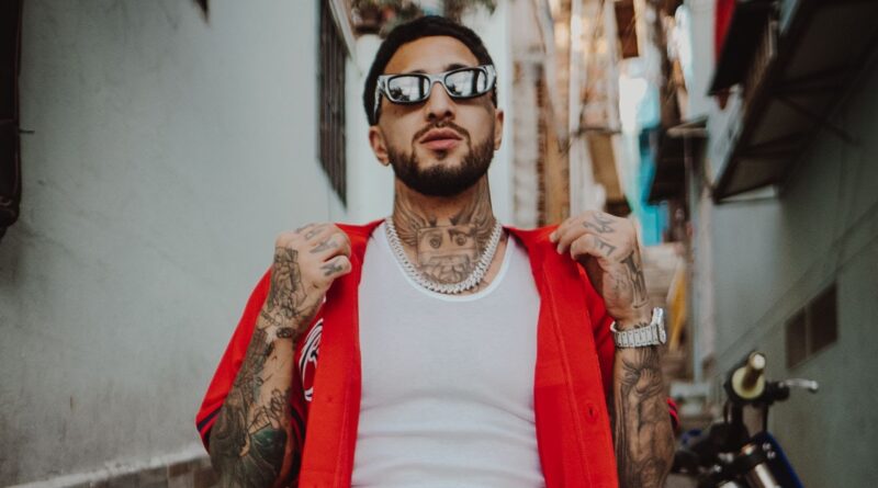 Neutro Shorty derriba fronteras con “YZ” el nuevo himno del barrio
