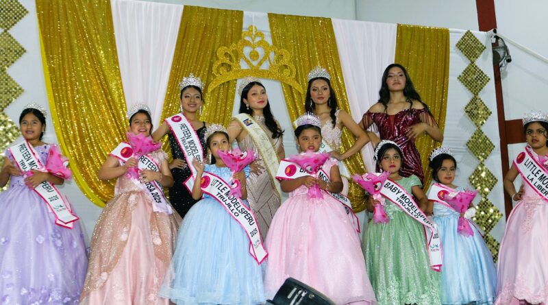 Niñas de todo el Perú llegan a lima para el 7° Festival de la niña
