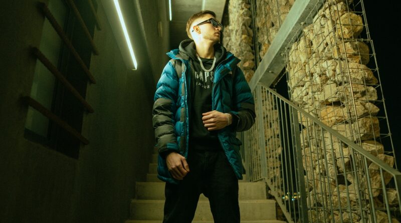 Uzielli conquista la escena latina desde Londres con ALOKATE