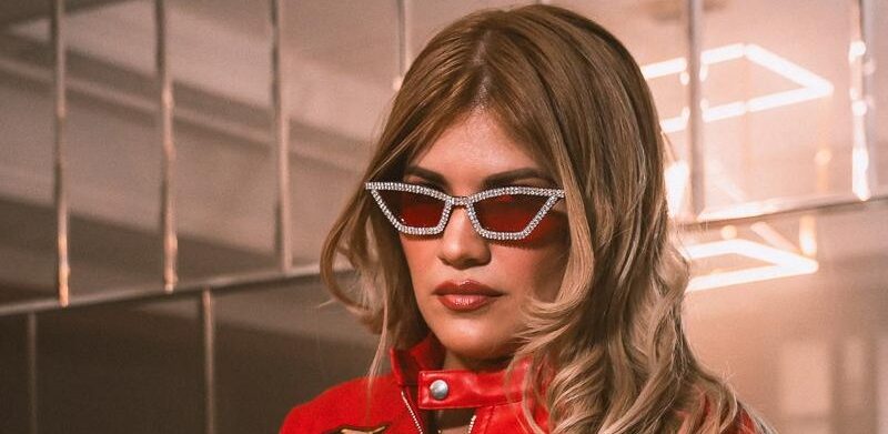 La cantante Julieta convierte la desilusión en un poderoso mensaje musical