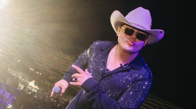 Ronny Ron brilla en Las Mamás de las Ferias junto a grandes figuras de la música latina
